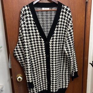 Brunette the Label Black and White Houndstooth long line Cardigan
